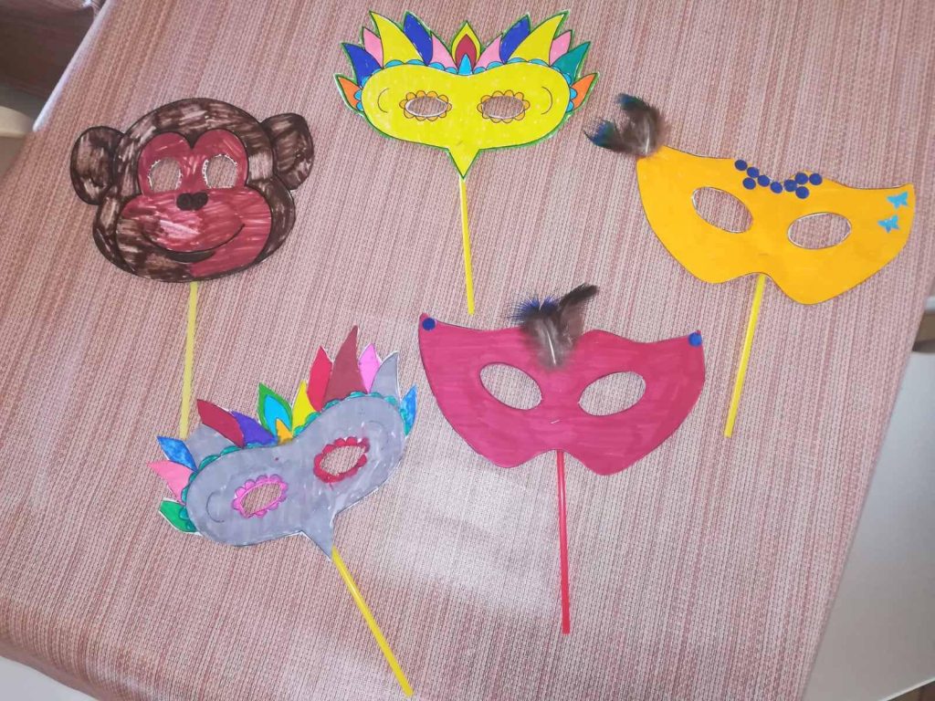 &alpha;&pi;&omicron;&kappa;&rho;&iota;&epsilon;&sigmaf; 3