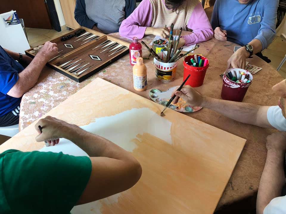 &pi;&alpha;&iota;&chi;&nu;&iota;&delta;&iota;&alpha; 3