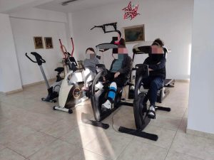 &phi;&upsilon;&sigma;&iota;&omicron; 4